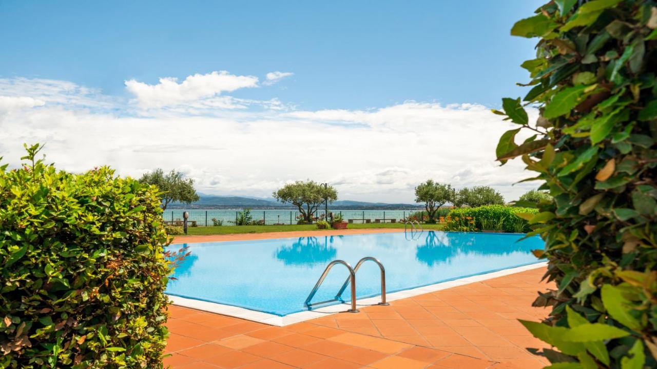 Lagoon Sirmione Kültér fotó